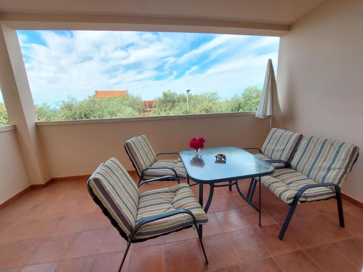 One Bedroom Apartment Ljilja Sveti Stefan Kültér fotó