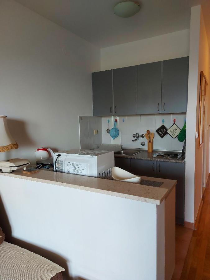 One Bedroom Apartment Ljilja Sveti Stefan Kültér fotó