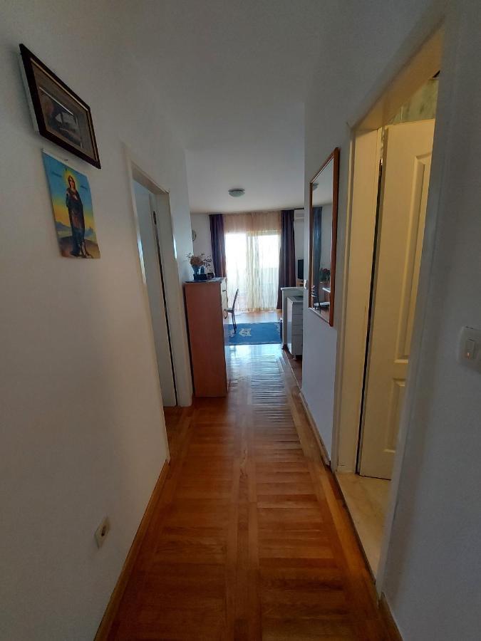 One Bedroom Apartment Ljilja Sveti Stefan Kültér fotó