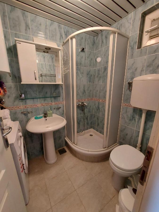 One Bedroom Apartment Ljilja Sveti Stefan Kültér fotó